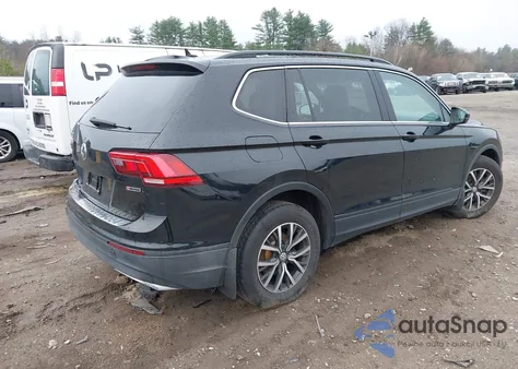 2019 Volkswagen Tiguan 2.0T Se/2.0T Sel/2.0T Sel R-Line/2.0T Sel R-Line Black из США, поврежденный, VIN 3VV2B7AX1KM016264